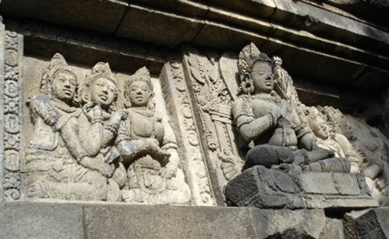 Каменная резьба. Индуистский комплекс Прамбанан.